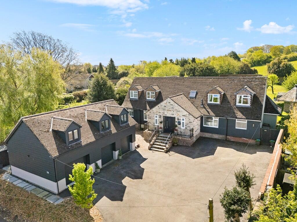 Main image of property: 5a High Street, Puddletown