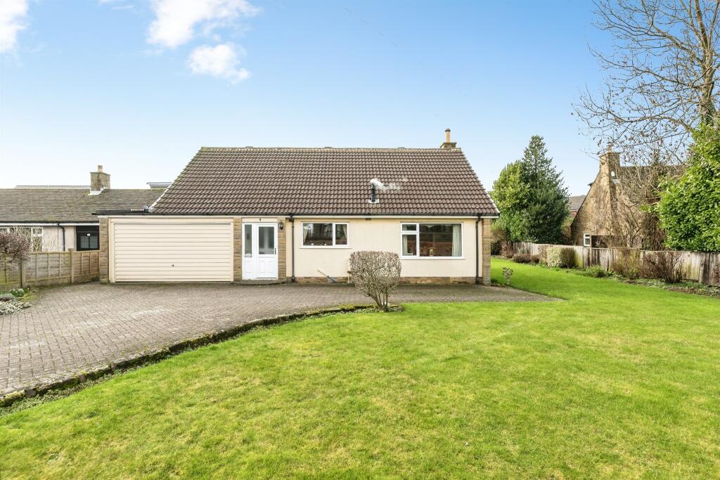 Main image of property: Rein Road, Morley, Leeds