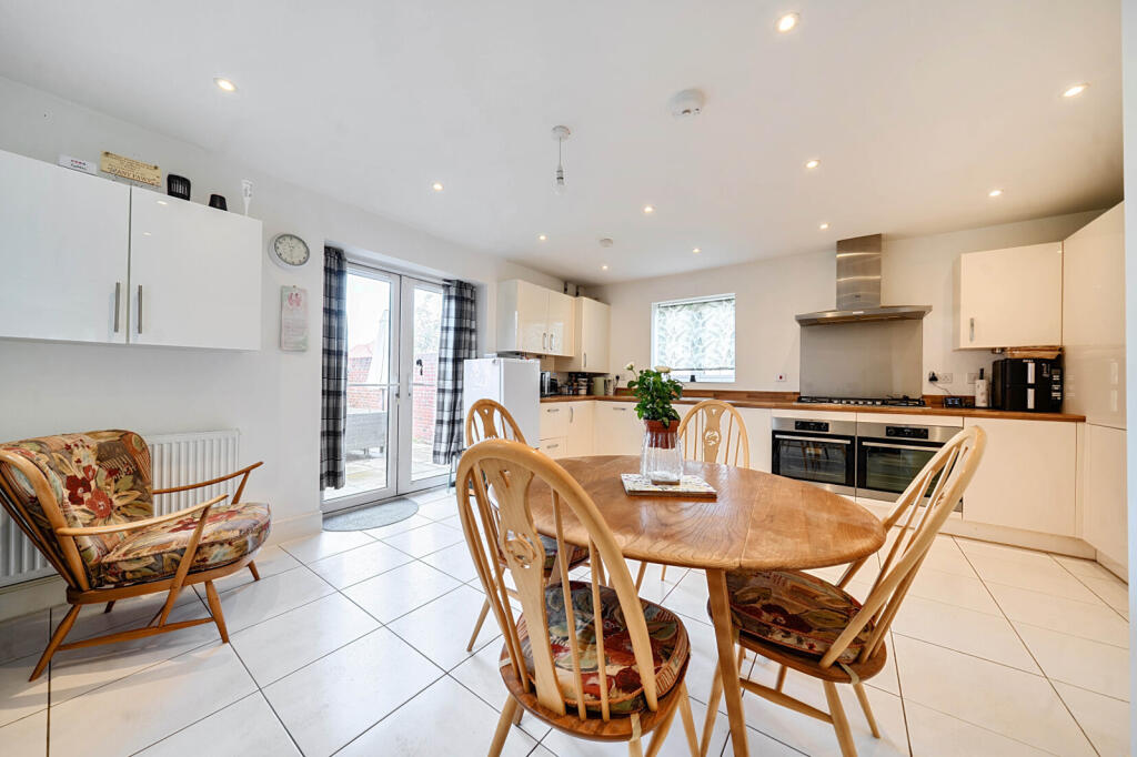 House in Basingstoke and Deane, Dummer - View 5