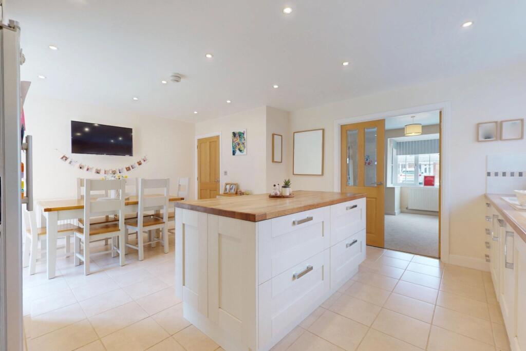 House in Wrockwardine, Telford and Wrekin - More