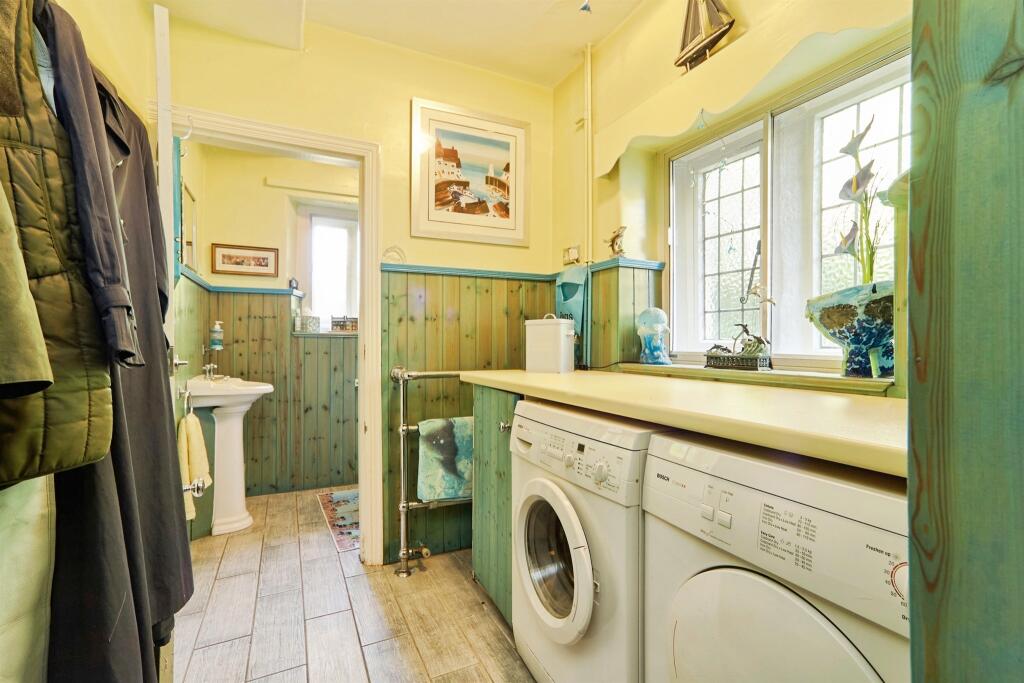 Additional image 16 of Scott Lane, Riddlesden, Keighley