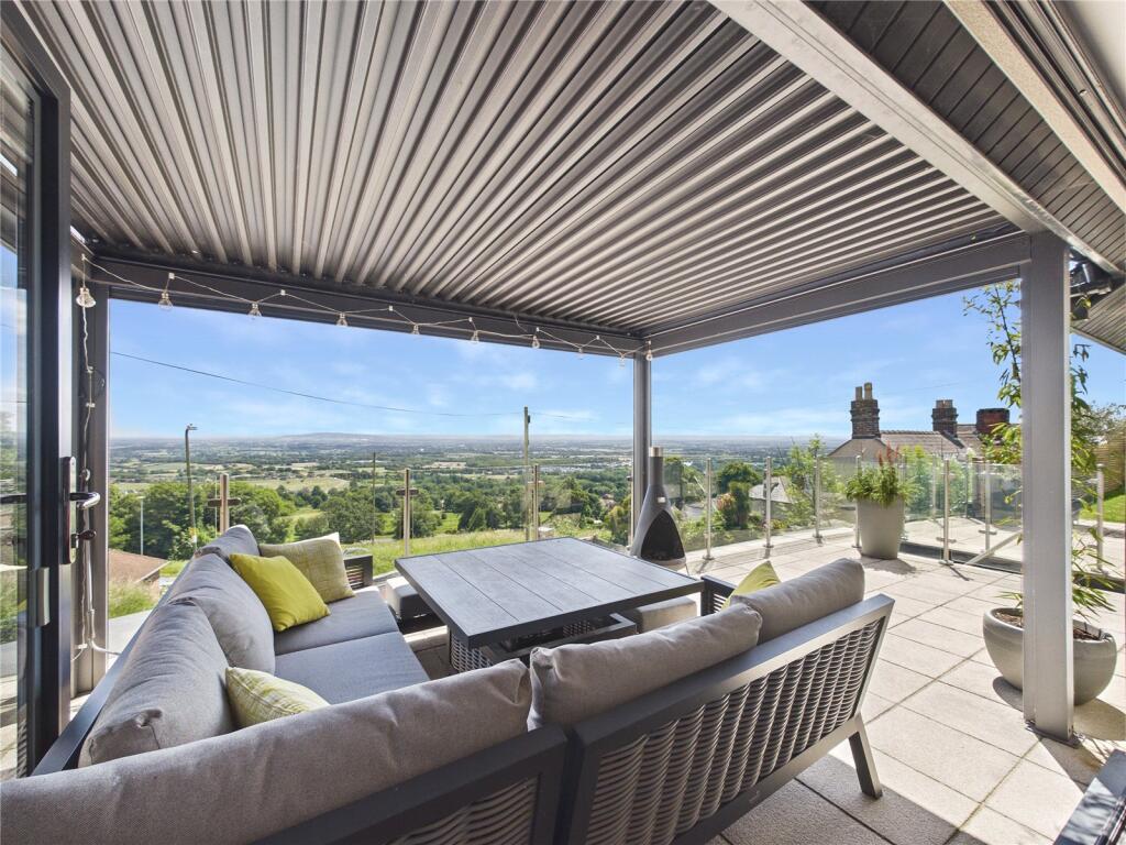 Lower Wyche Road, Malvern, Worcestershire, WR14 photo 3