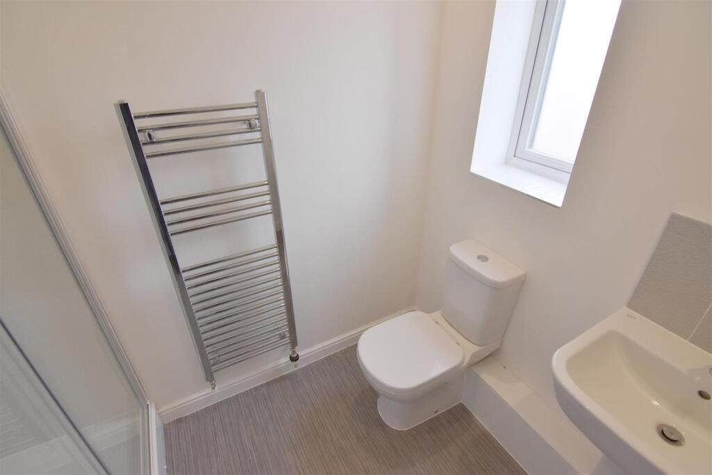 Argyll Way, Smethwick, B66 2BQ photo 5