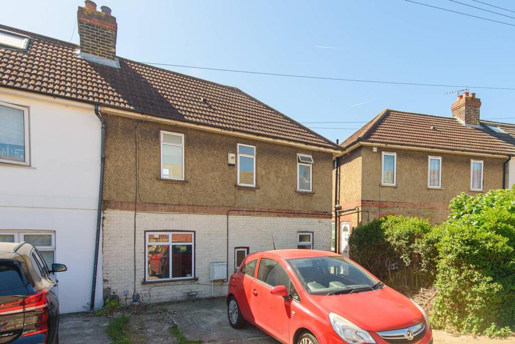 Main image of property: Riverside, Brent Cross, London, NW4