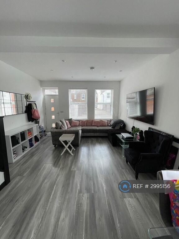 Manifold Road, Eastbourne, BN22 photo 5