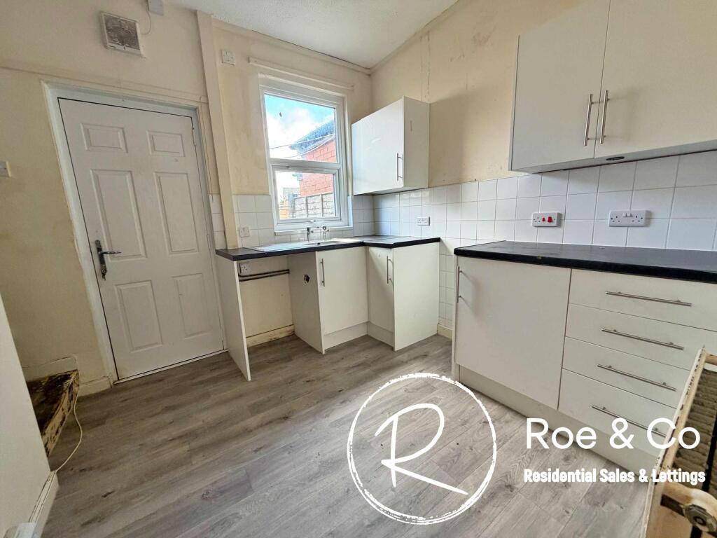 House in Bolton, Halliwell - View 5