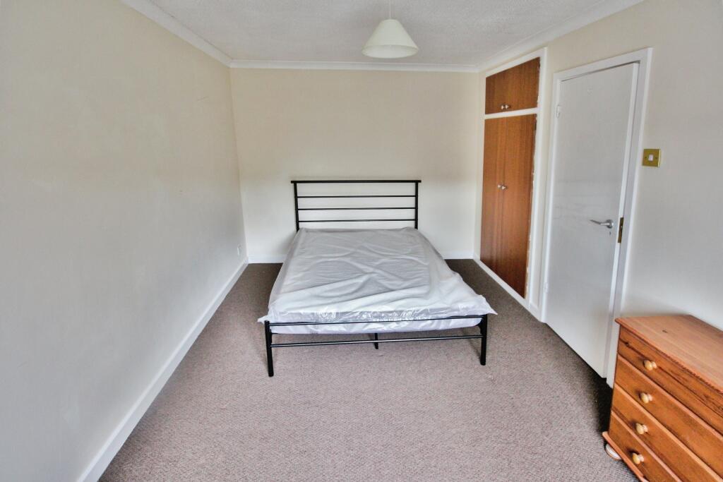 Main image of property: Parklands Drive, Chelmsford, CM1 7SP