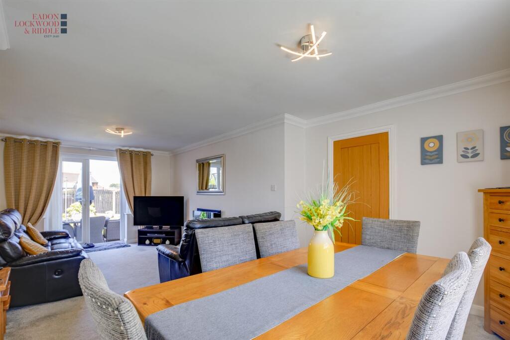 House in Rotherham, Wickersley - More