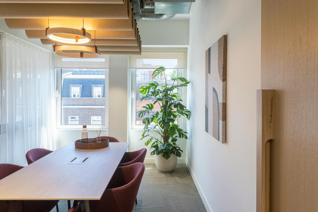 _T3A8404 - 260526_E&A_Whitfield_Court_©_Peter Landers Photography - Large.jpg