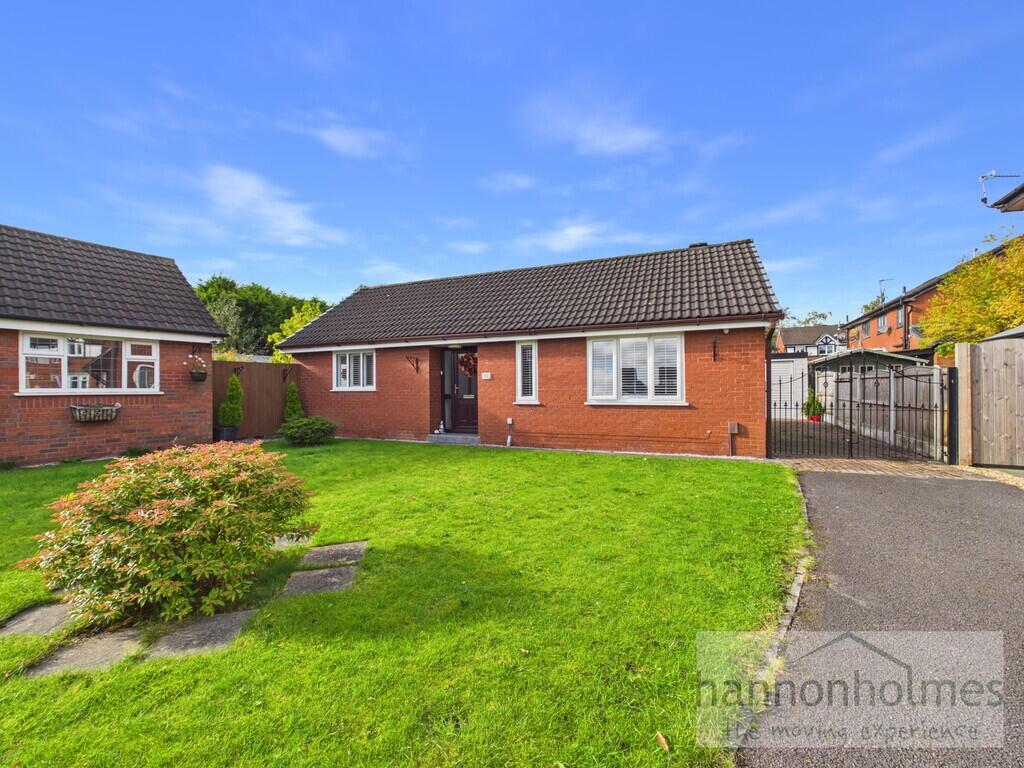 2-bed detached on Weavers Green, Farnworth, Bolton, £230,000