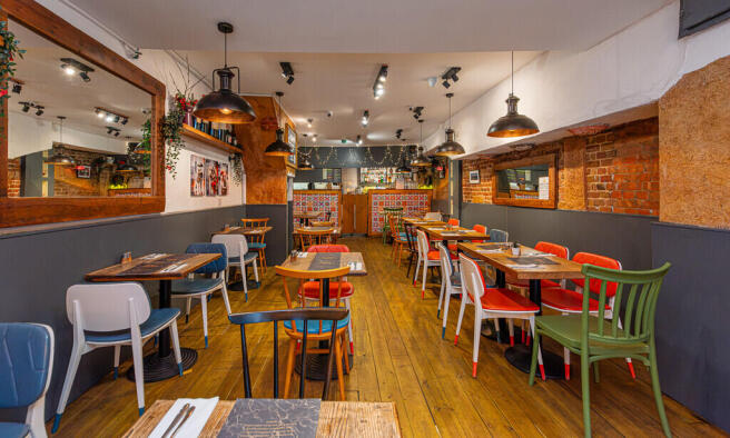 Upper Street 170-...