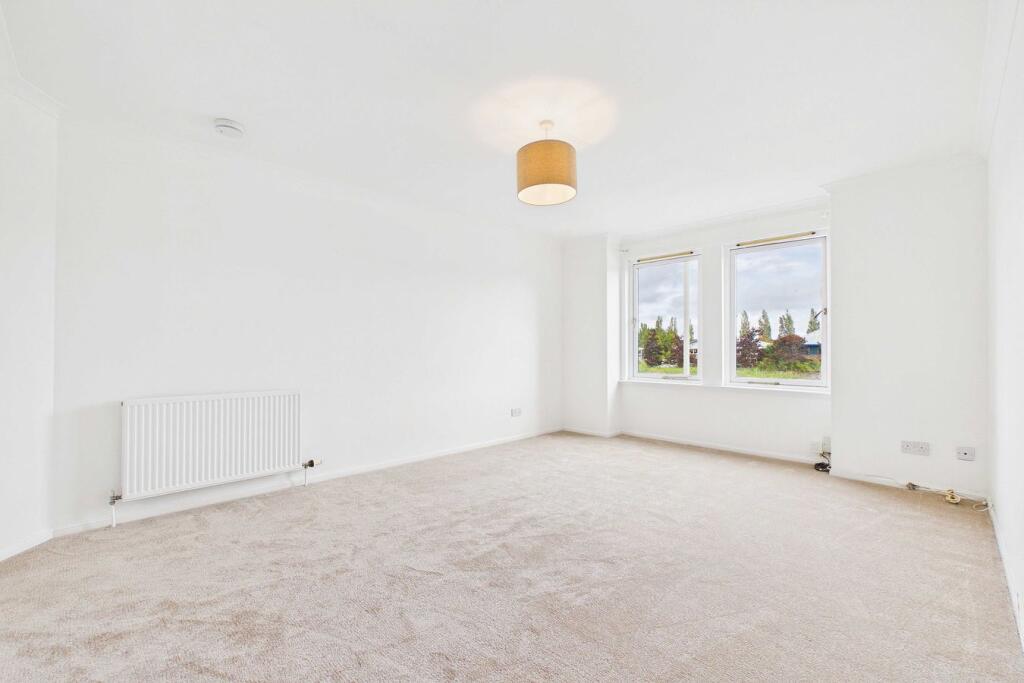 Apartment in Perth - View 2