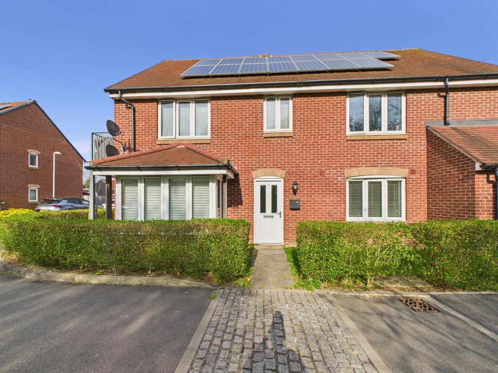 Main image of property: Scholars Rise, Stokenchurch, High Wycombe, Buckinghamshire