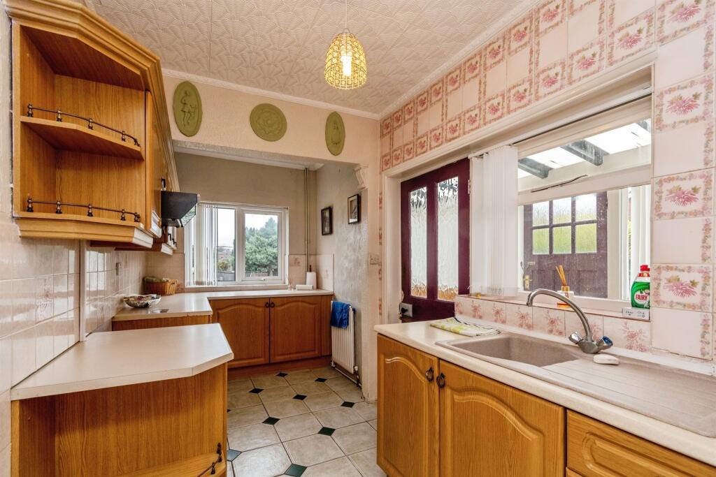 House in Cannock Chase, Staffordshire - More