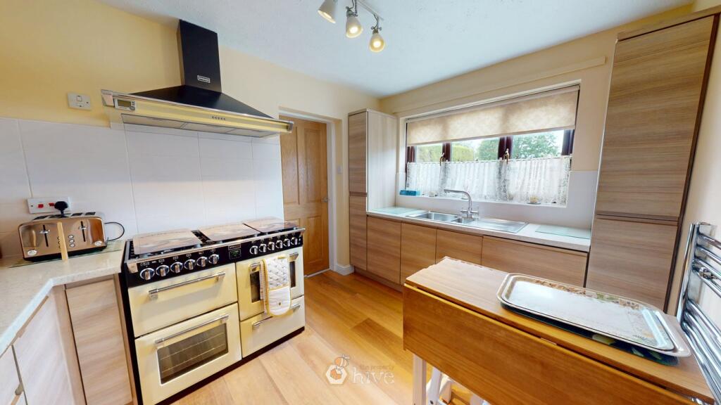 Stonegate Close, Blaxton, Doncaster, DN9 photo 2