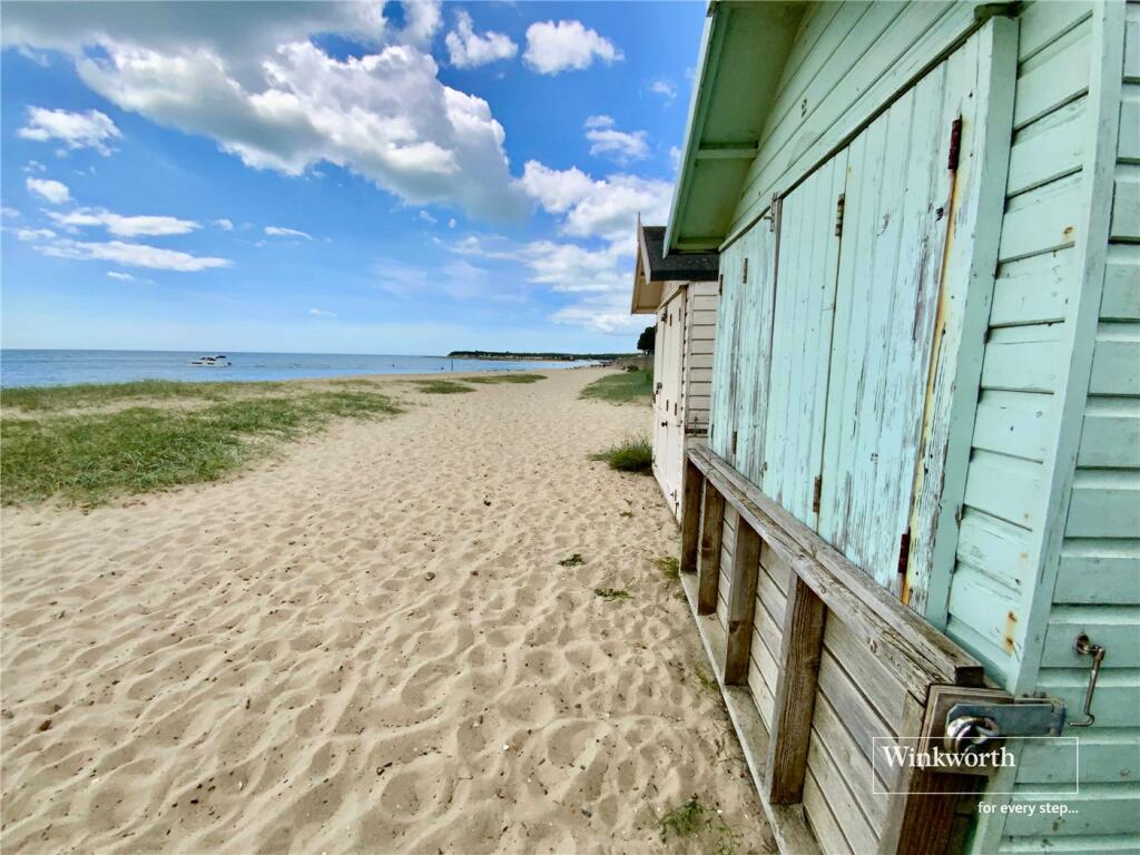 House in Christchurch, Mudeford - View 3