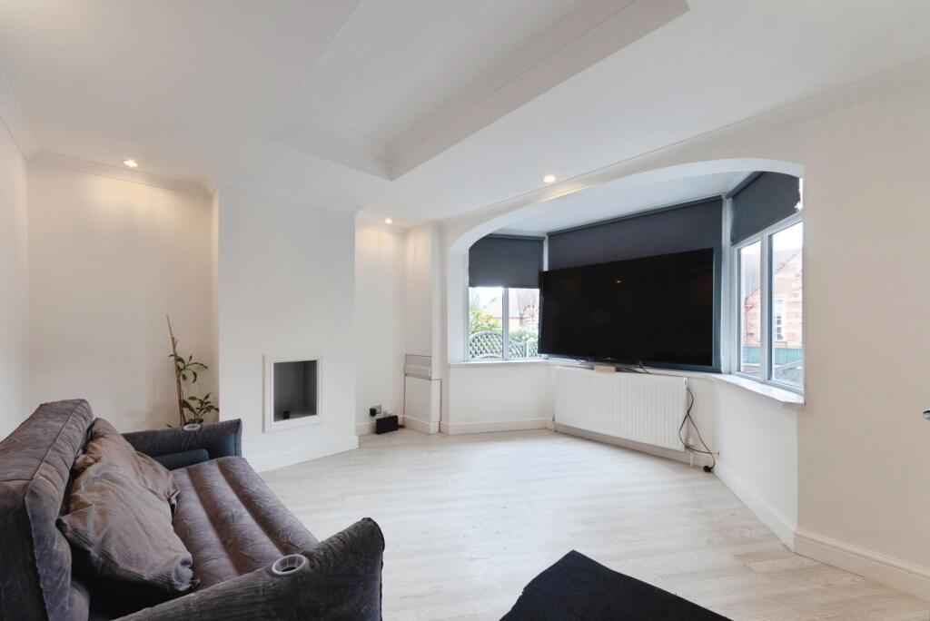 House in Birmingham, Acocks Green - View 2