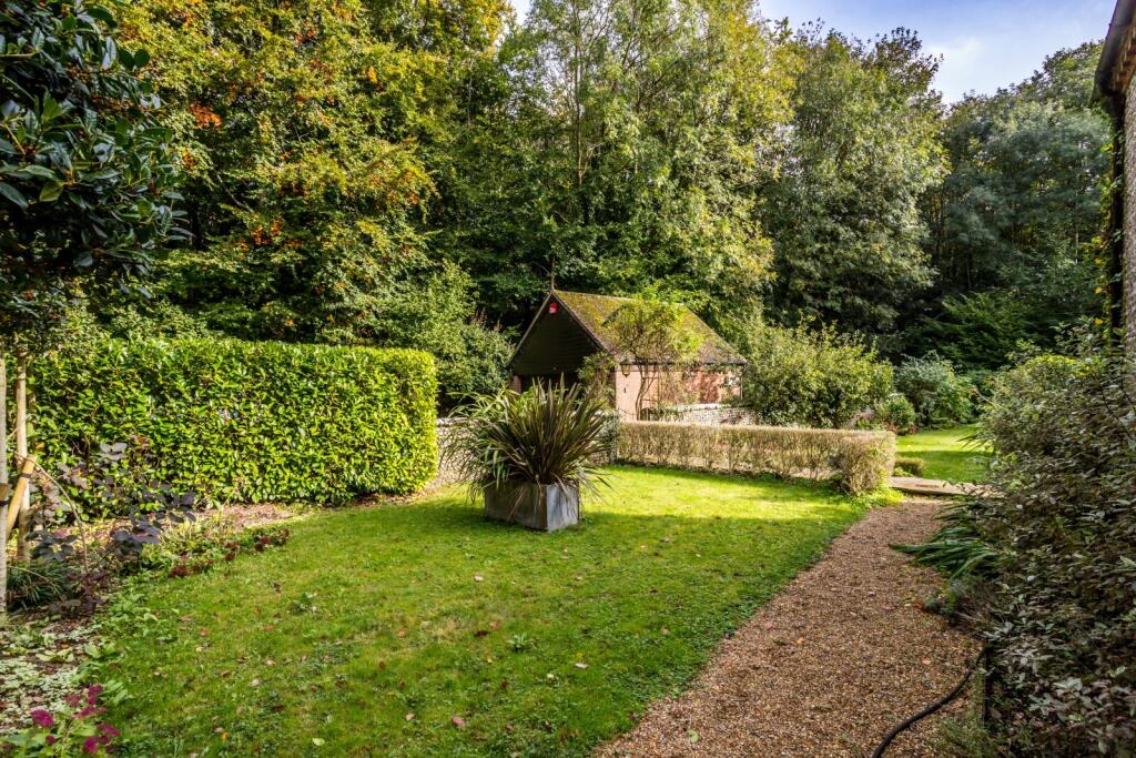 House in Chichester, Funtington - View 4