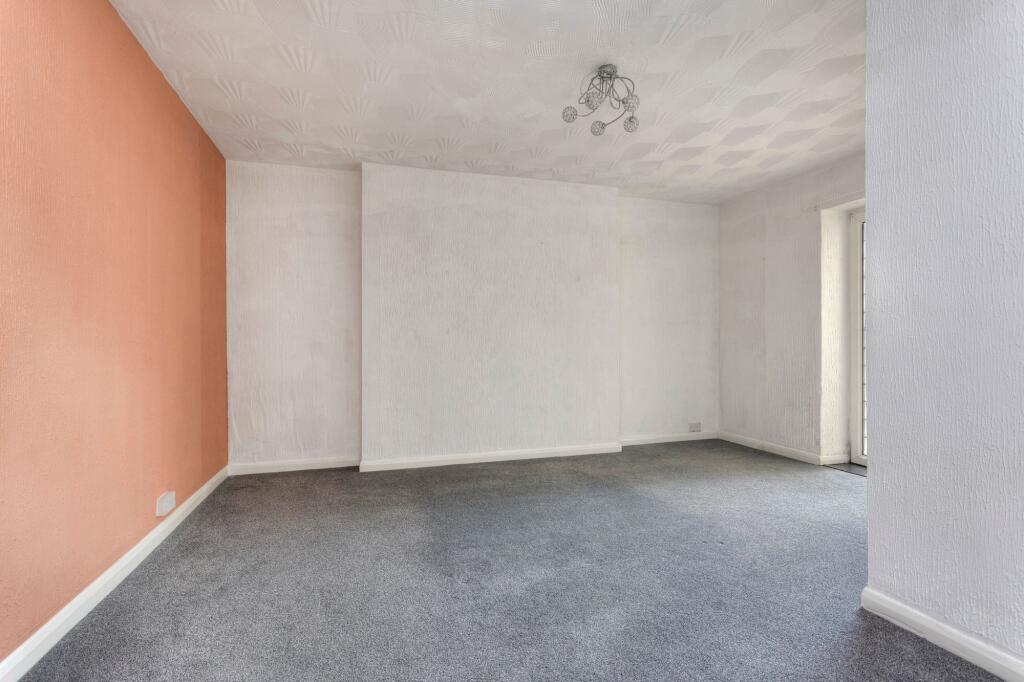 Apartment in Hove, Aldrington - More