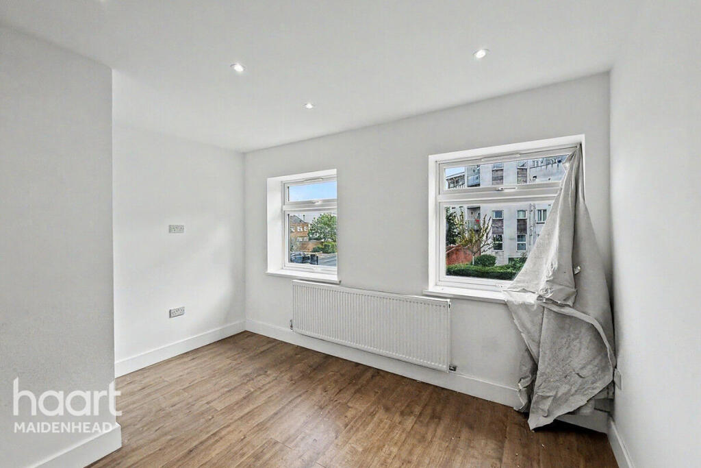 Apartment in Maidenhead, Fishery - View 4