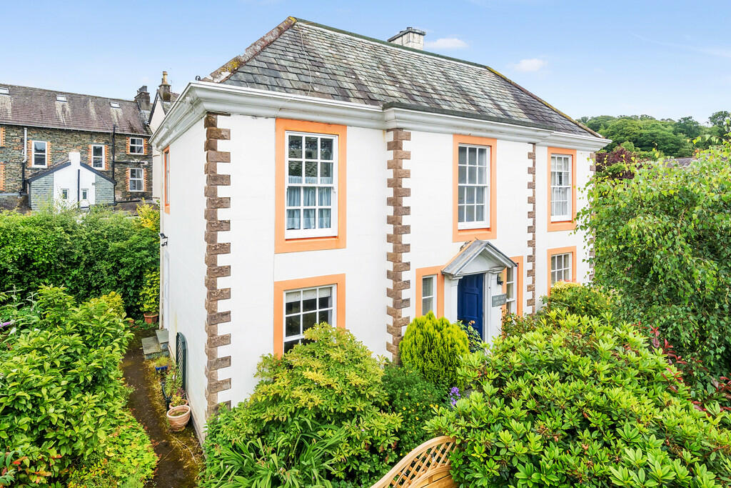 Main image of property: Oak Leaf House, Ambleside Road, Keswick, Cumbria, CA12 4DL