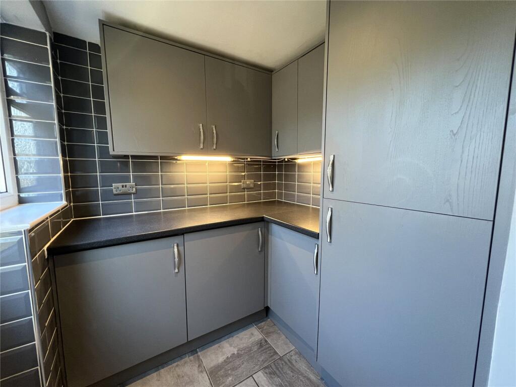 Silverdale Avenue, Heysham, Morecambe, Lancashire, LA3 - More