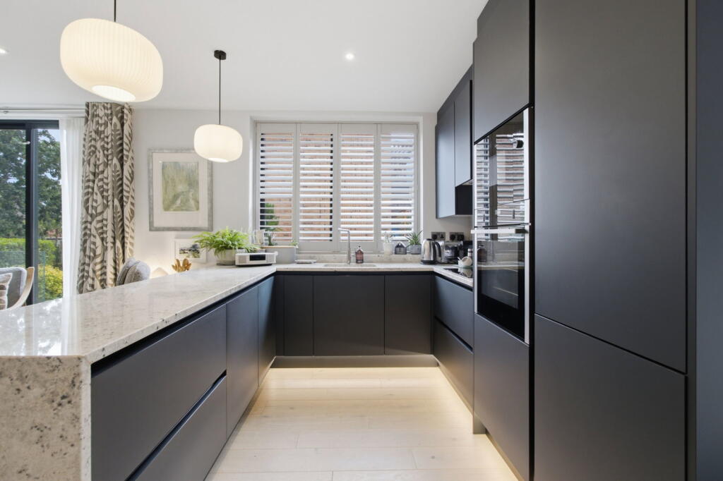 Apartment in Malvern Hills, Malvern - More