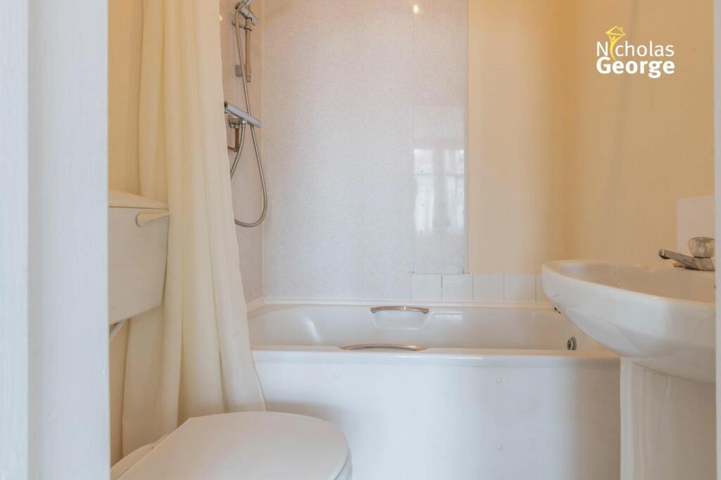 Additional image 5 of Alexander Rd, Acocks Green, B27 6ER