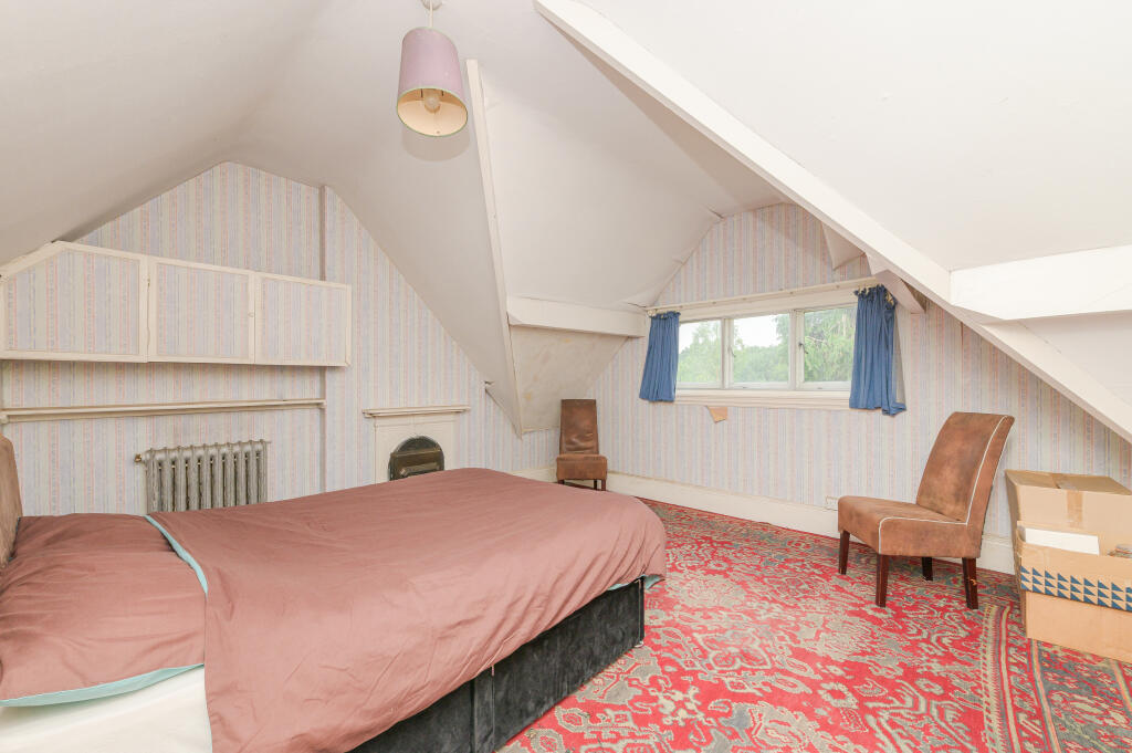 29 Tudor Hill, Sutton Coldfield, B73 6BD photo 4