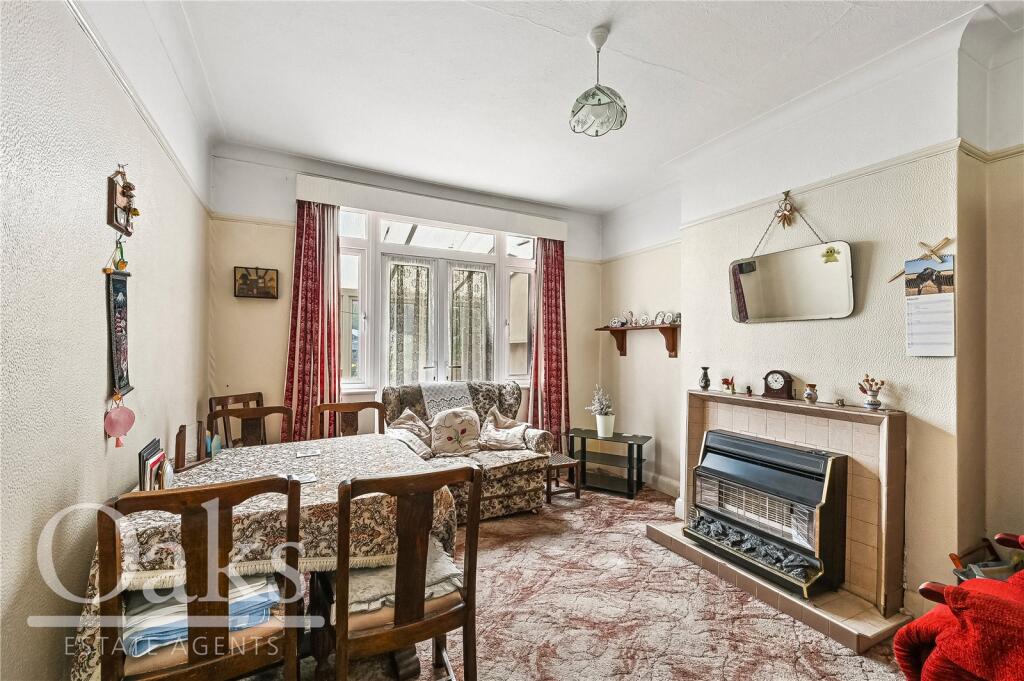 House in London - View 5