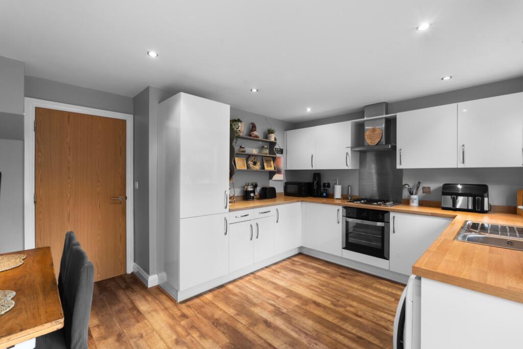 House in Stevenage, Bedwell - View 5