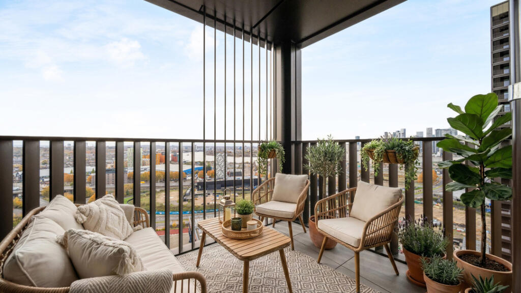 West Parkside,
London,
SE10 0JT photo 3