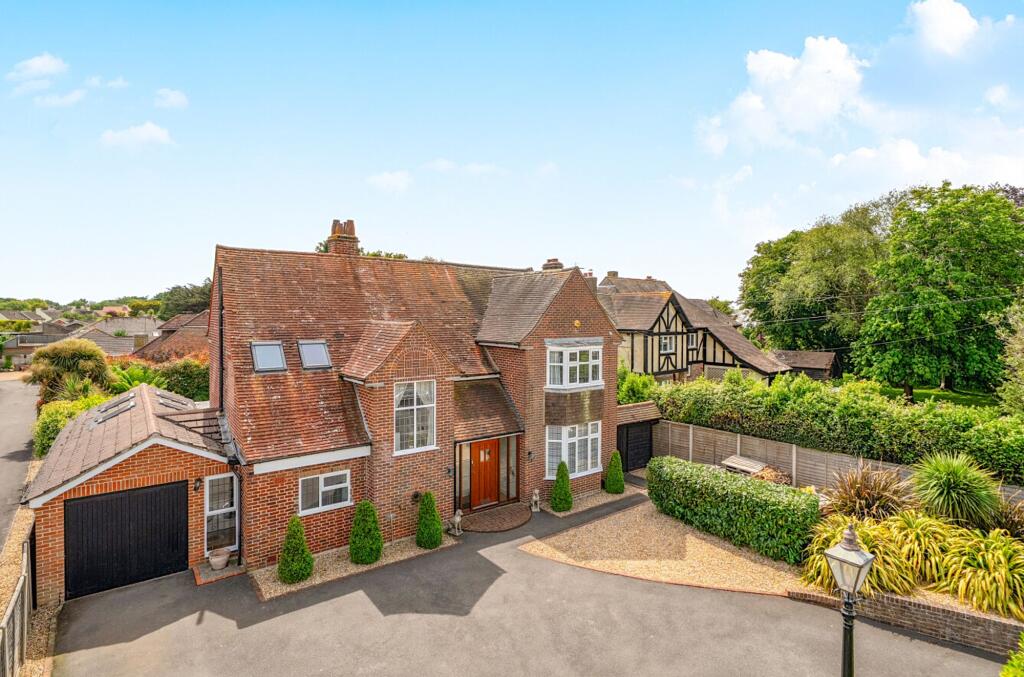 Main image of property: Gossamer Lane, Aldwick, PO21