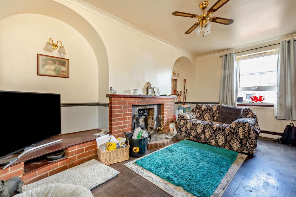 House in Llandudno - View 3