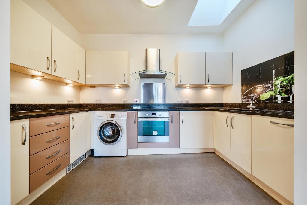 Main image of property: Banbury, Town Centre, OX16