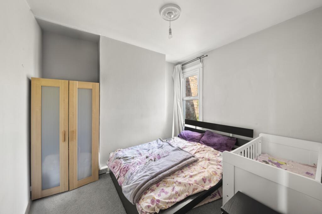 Apartment in London - View 4
