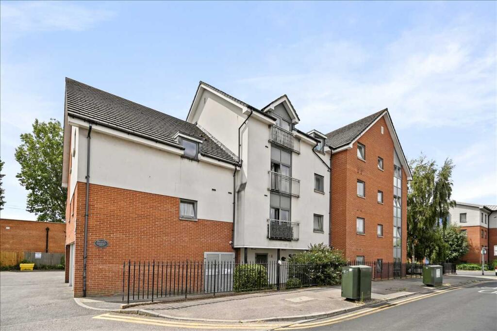 Main image of property: Renaissance Court, 2A Rosehill Avenue, Sutton