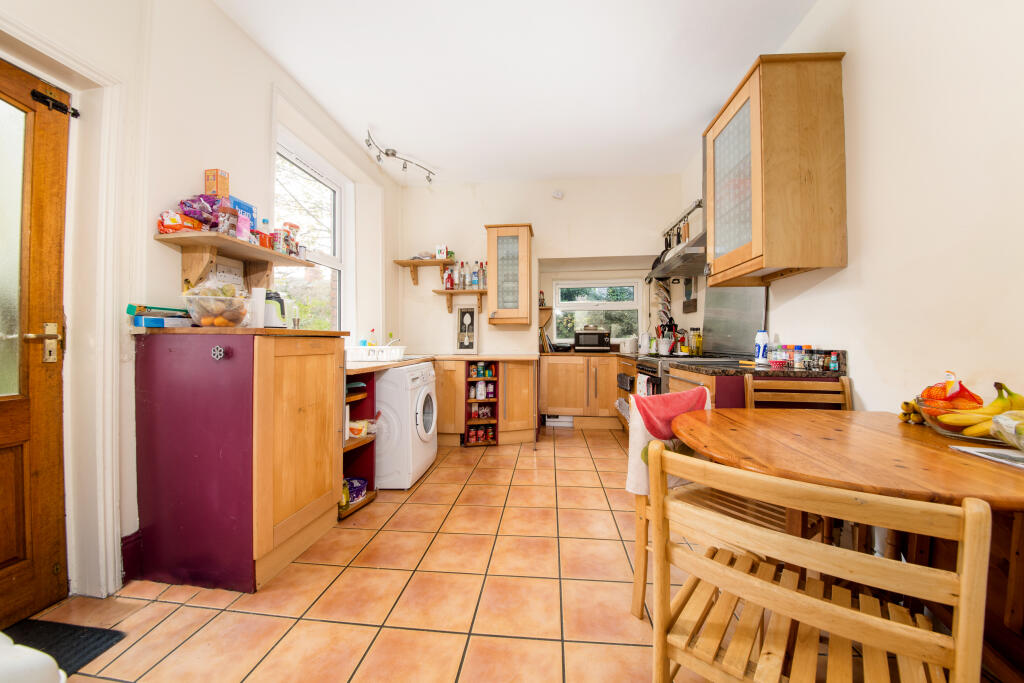 House in Newcastle upon Tyne, Jesmond - View 2
