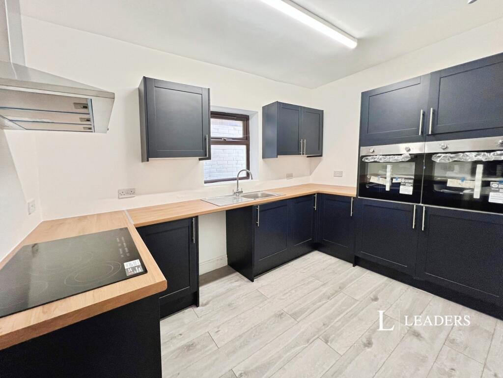 House in Peterborough - View 2