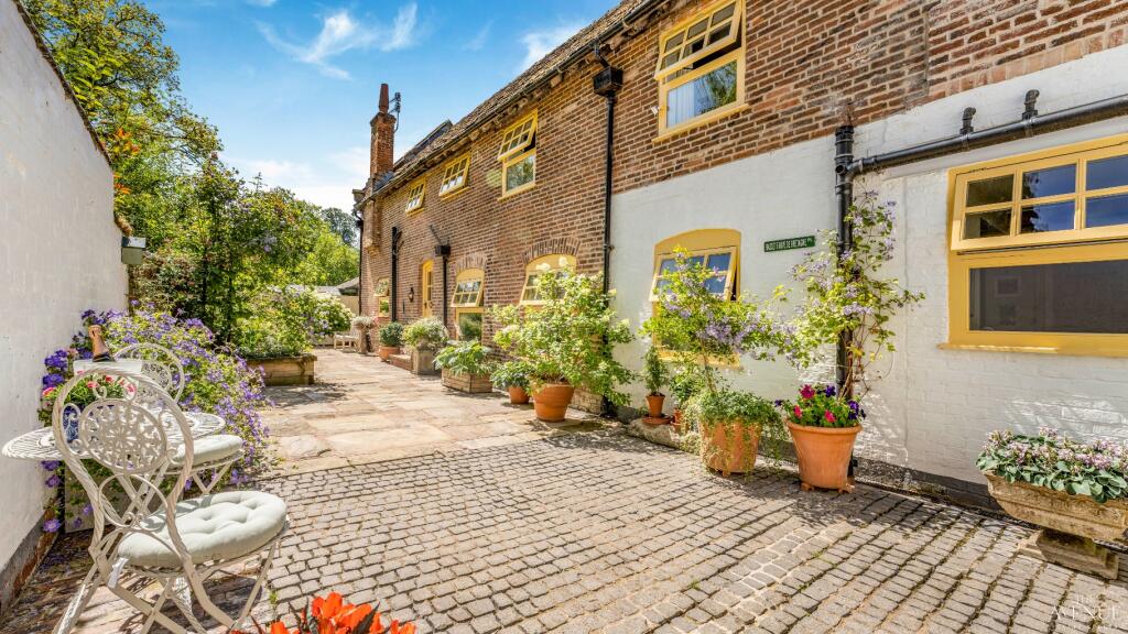 Main image of property: Coach House, School Lane, Ashbourne