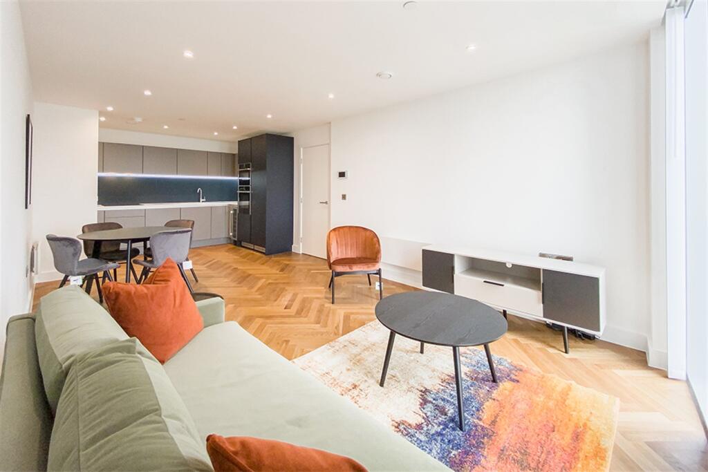 Main image of property: East Tower, Owen Street, M15