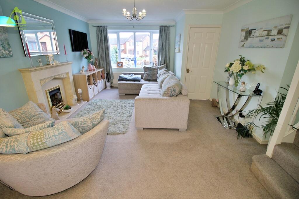 Oldstead Grove, Bolton, BL3 4XW photo 2