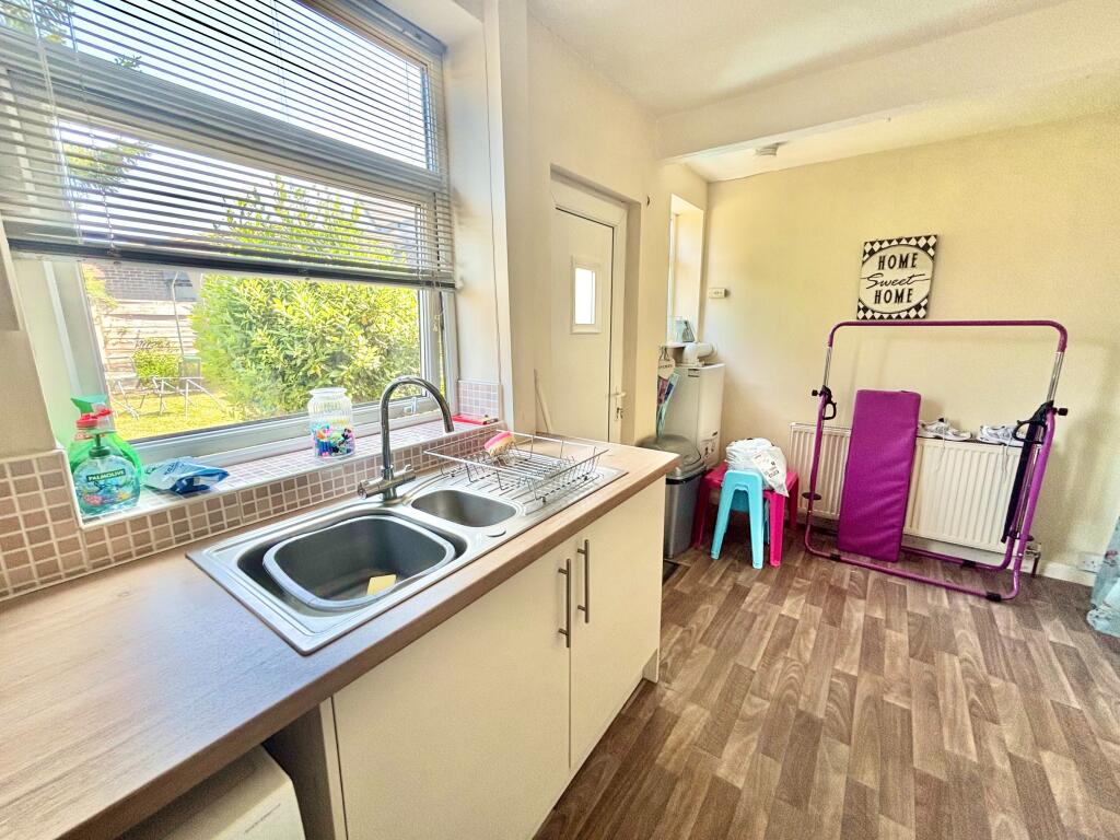 House in Oldham, Chadderton - View 5