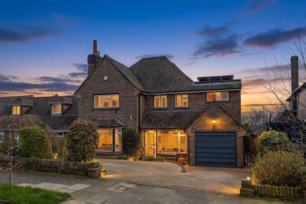 Main image of property: Green Ridge, Brighton, BN1