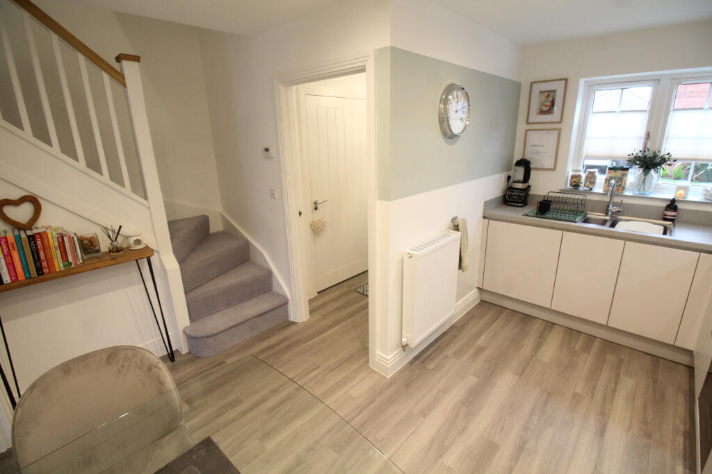 Maple Lane, Burton Green, Kenilworth, Warwickshire - More