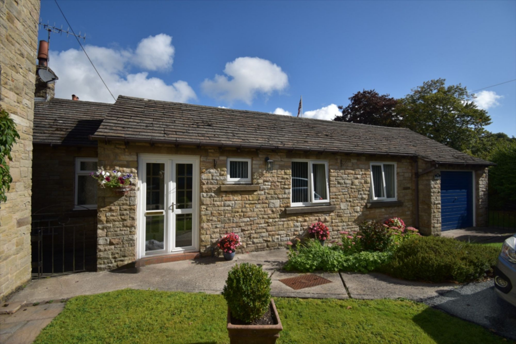 Main image of property: Macclesfield Road, Kettleshulme, SK23