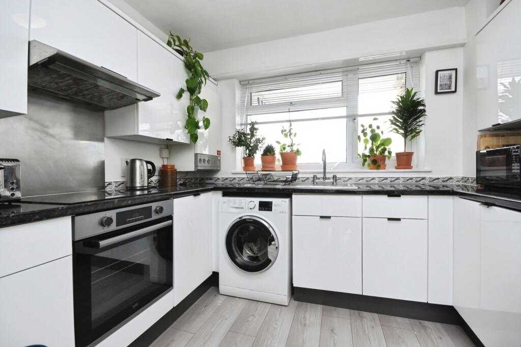 Apartment in Chelmsford, Great Baddow - More
