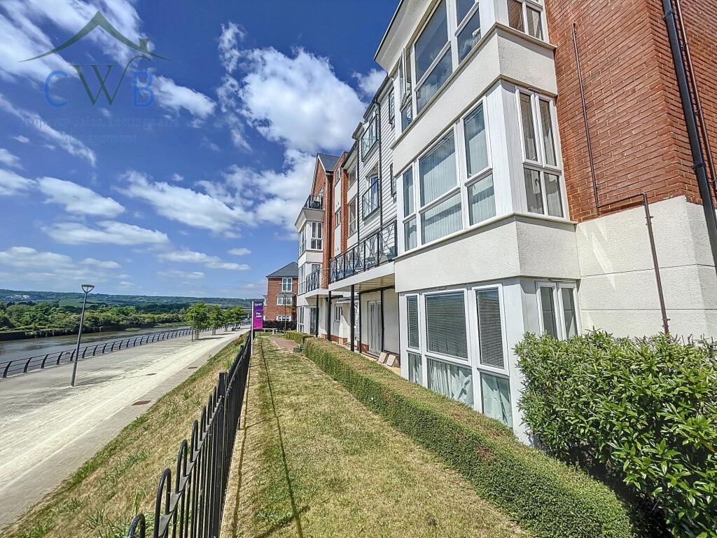 Main image of property: Greystone Square, Wouldham, ME1