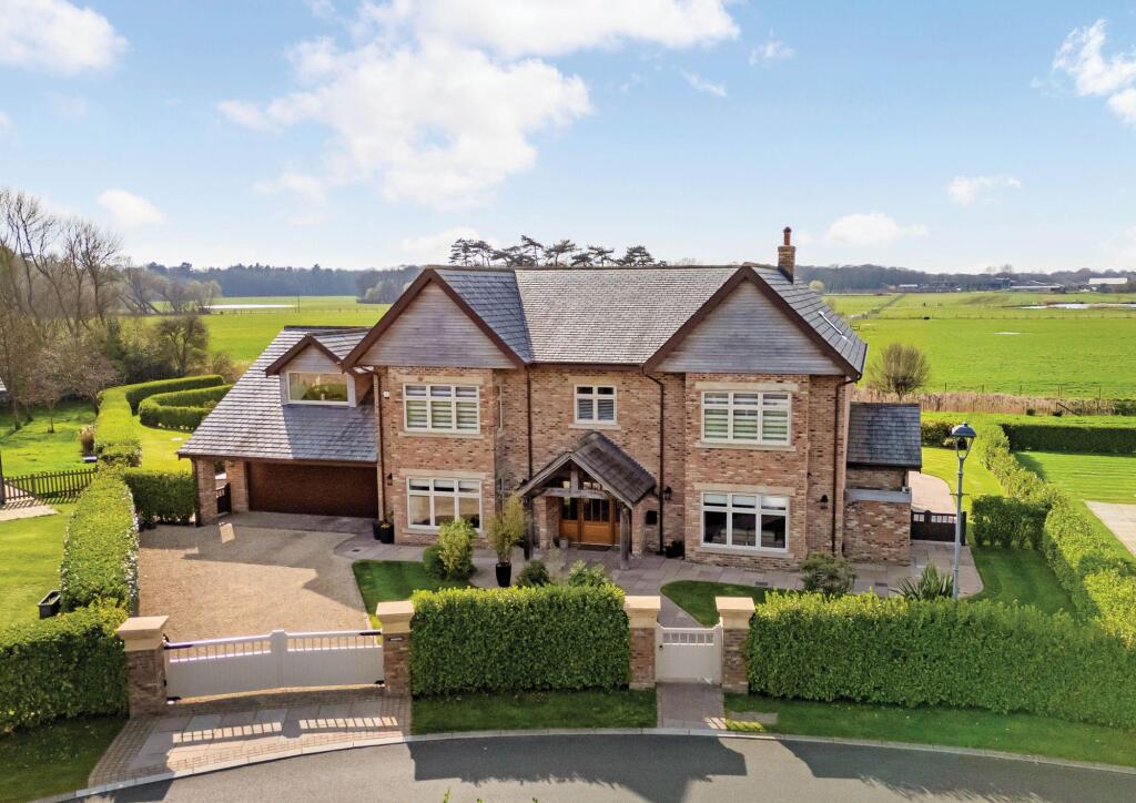 Main image of property: Ballam Oaks, Lytham, FY8 4GZ