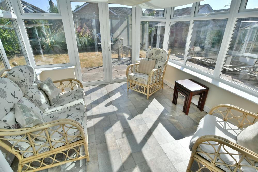Huntingdon Drive, Wimborne, BH21 1TD photo 4